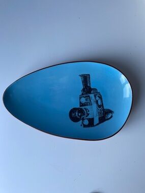 Laura McKibbon ceramic dish